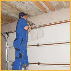 Community Garage Door Service Peoria, AZ 480-428-8488 - side-garage-door-repair-10-48m